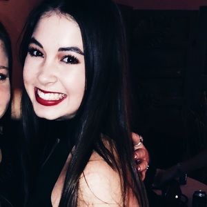 Meet your Posher, Layne